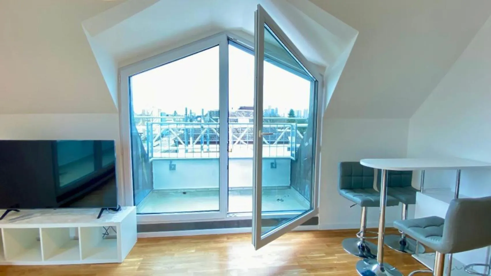 Schoenes Erwachen Im Frankfurter Penthouse Frankfurt am Main 0*,  Germany
